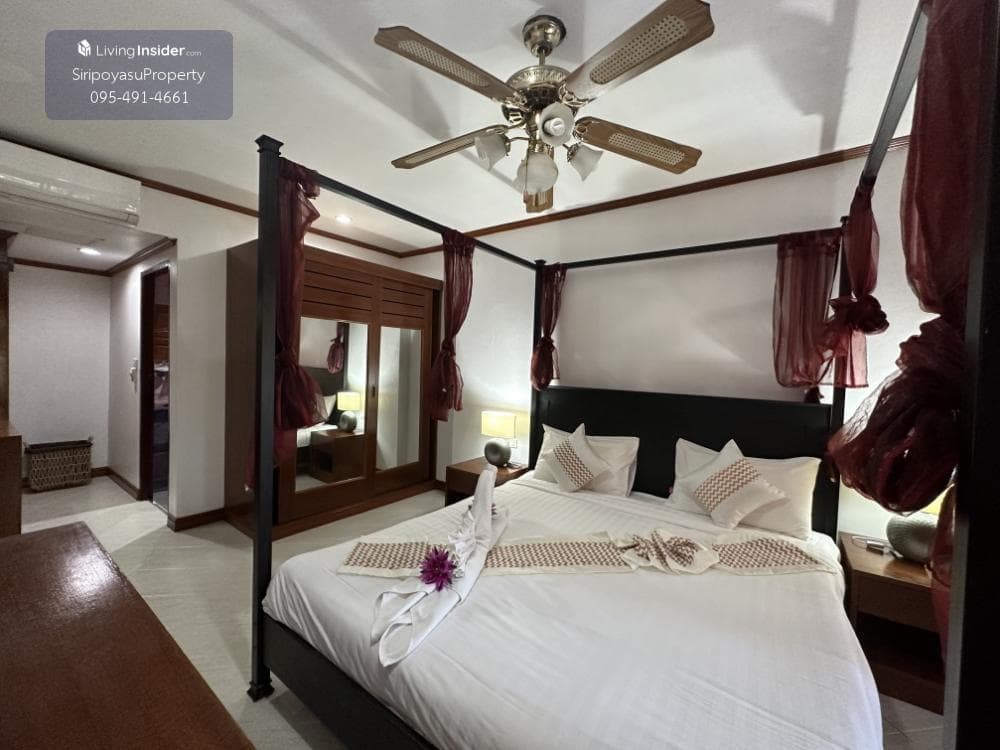 For sale: Sai Rainbow Residence, Patong, Phuket, 3 bedrooms, 2 bathrooms, wide balcony, swimming pool view.