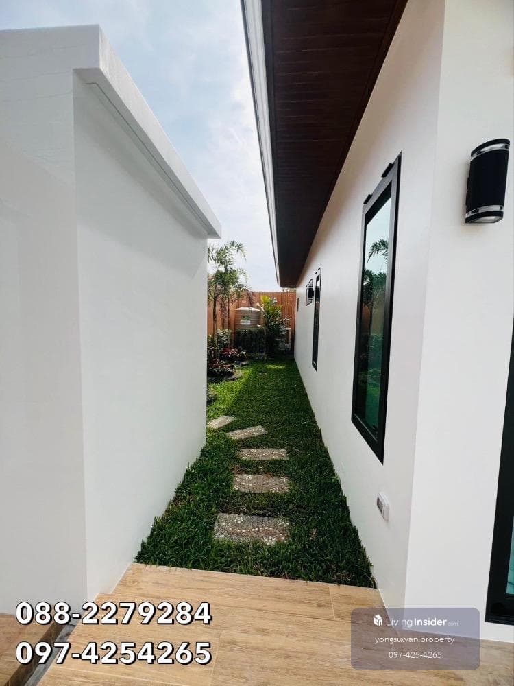 Pool Villa Rawai, Phuket 420 SQM. 3 Bed, 3 Bath Near Rawai Beach. - image 6