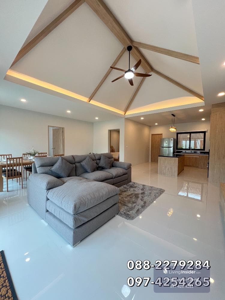 Pool Villa Rawai, Phuket 420 SQM. 3 Bed, 3 Bath Near Rawai Beach. - image 13