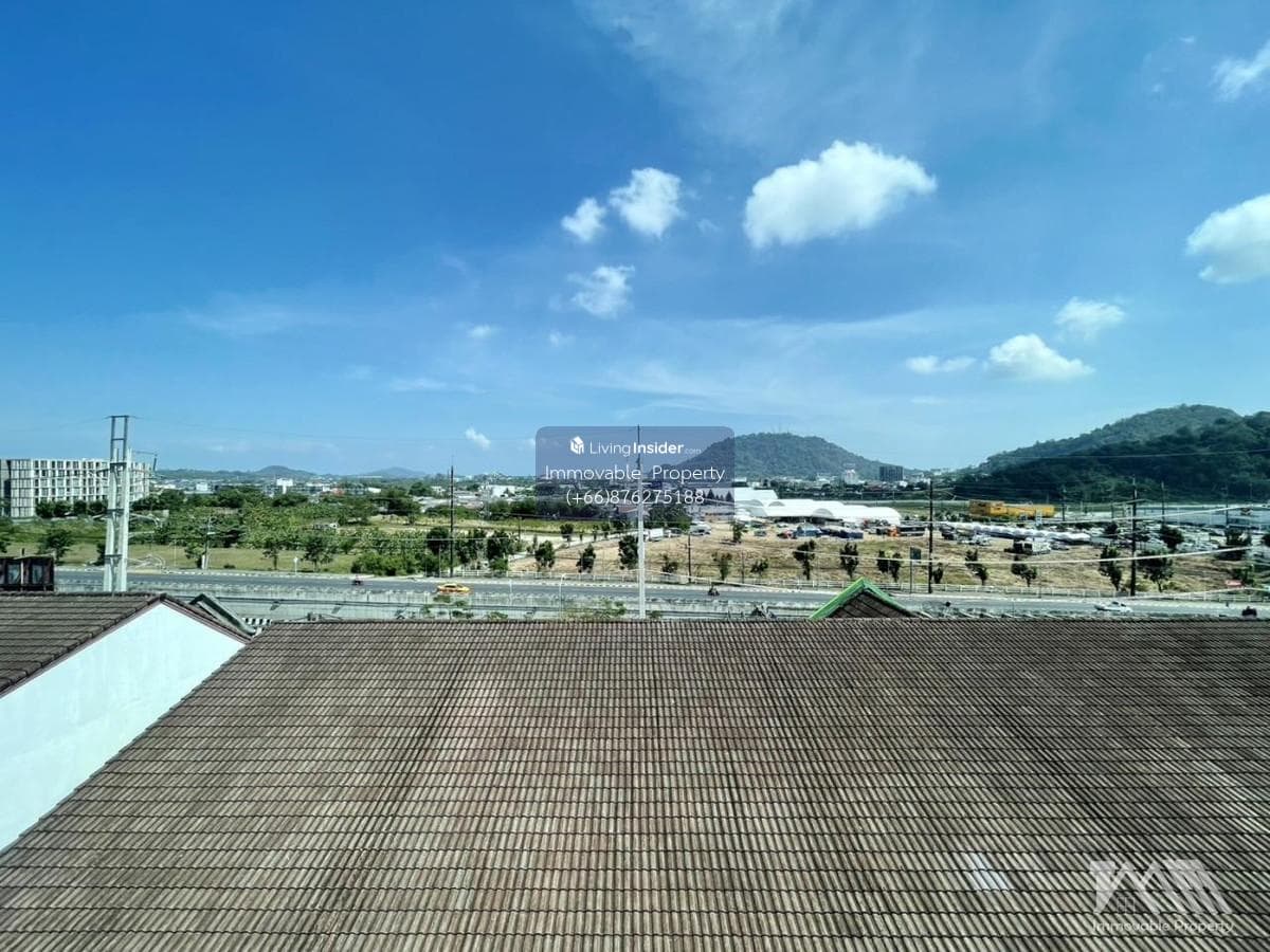 Condo in city zone, corner room / Condo Town, Phuket - image 12