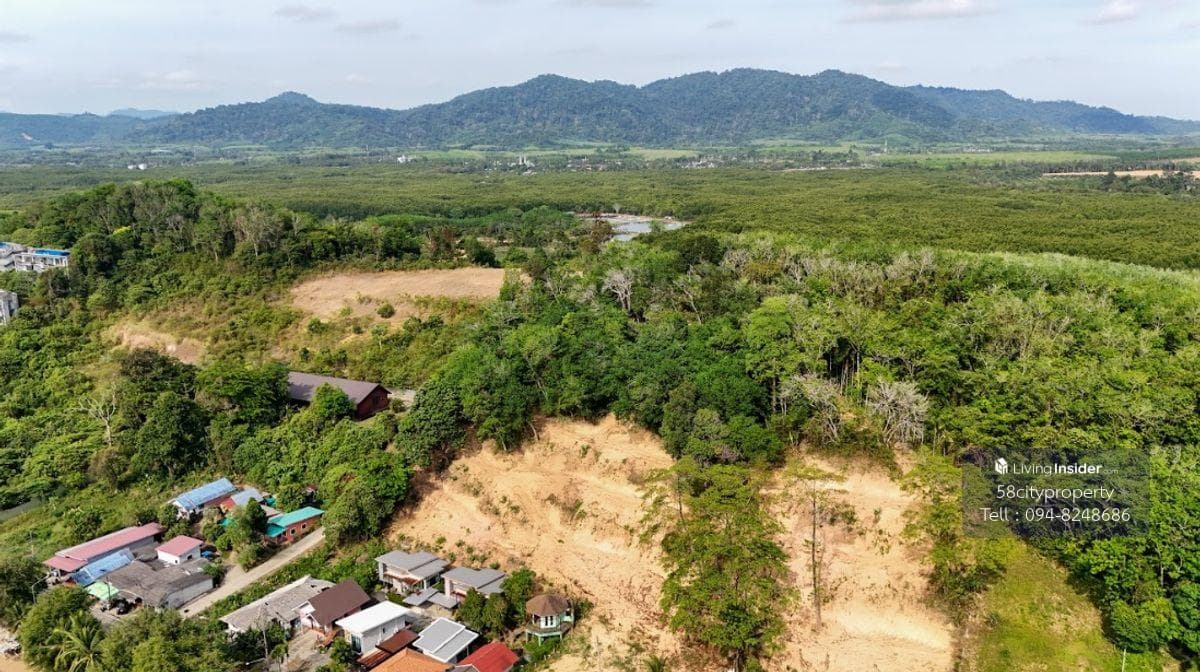 Land for sale in Por Phuket