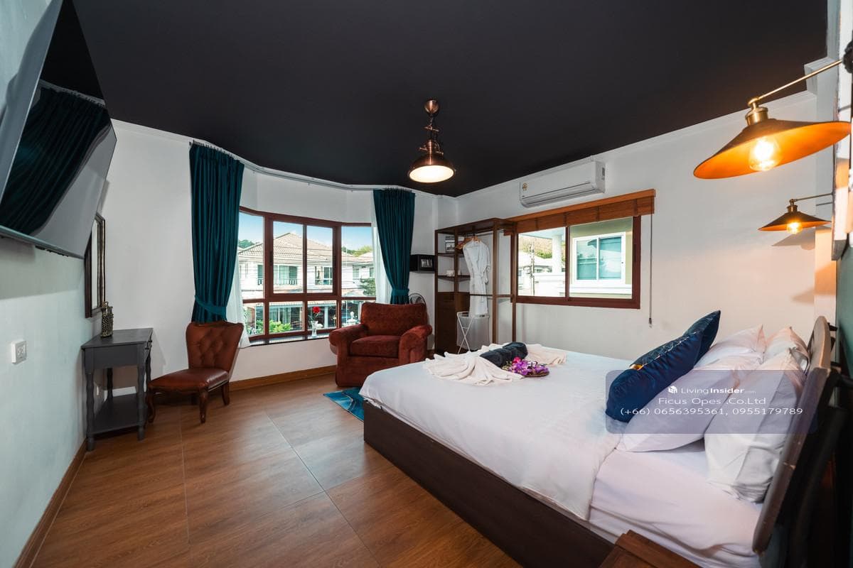 Pool Villa 6 Bedrooms Big Pool 8*4 M. Prime Location in BangTao Phuket For Sale, Rent. Installment Payment applies. - image 15