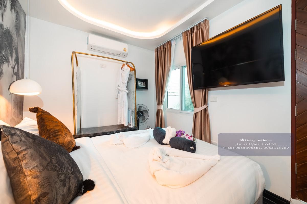 Pool Villa 6 Bedrooms Big Pool 8*4 M. Prime Location in BangTao Phuket For Sale, Rent. Installment Payment applies. - image 58