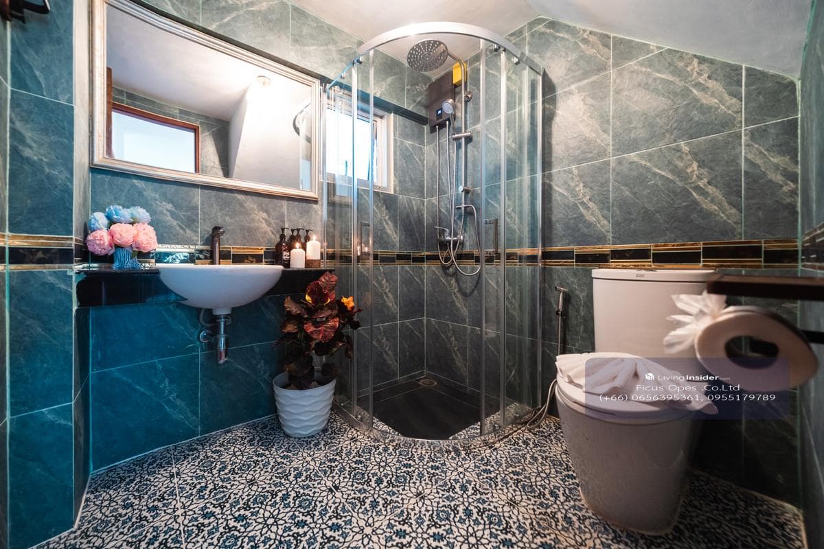 Pool Villa 6 Bedrooms Big Pool 8*4 M. Prime Location in BangTao Phuket For Sale, Rent. Installment Payment applies. - image 48