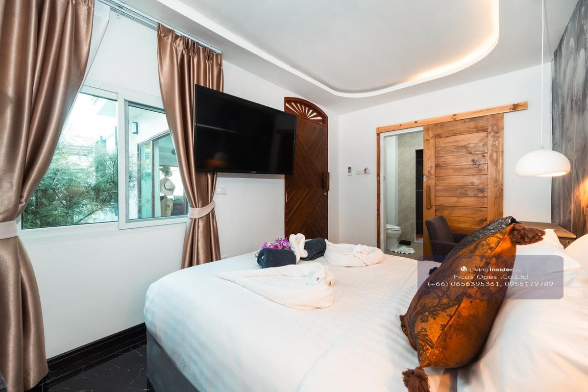 Pool Villa 6 Bedrooms Big Pool 8*4 M. Prime Location in BangTao Phuket For Sale, Rent. Installment Payment applies. - image 52