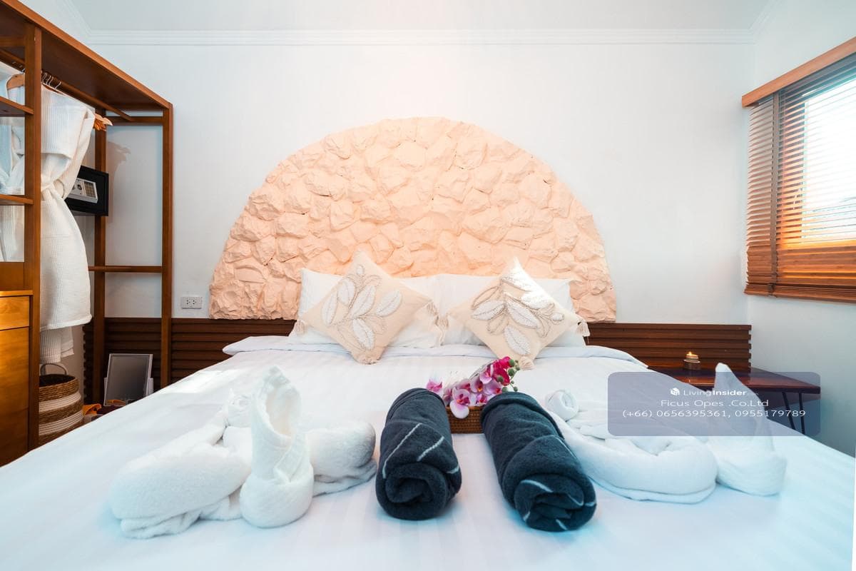 Pool Villa 6 Bedrooms Big Pool 8*4 M. Prime Location in BangTao Phuket For Sale, Rent. Installment Payment applies. - image 10