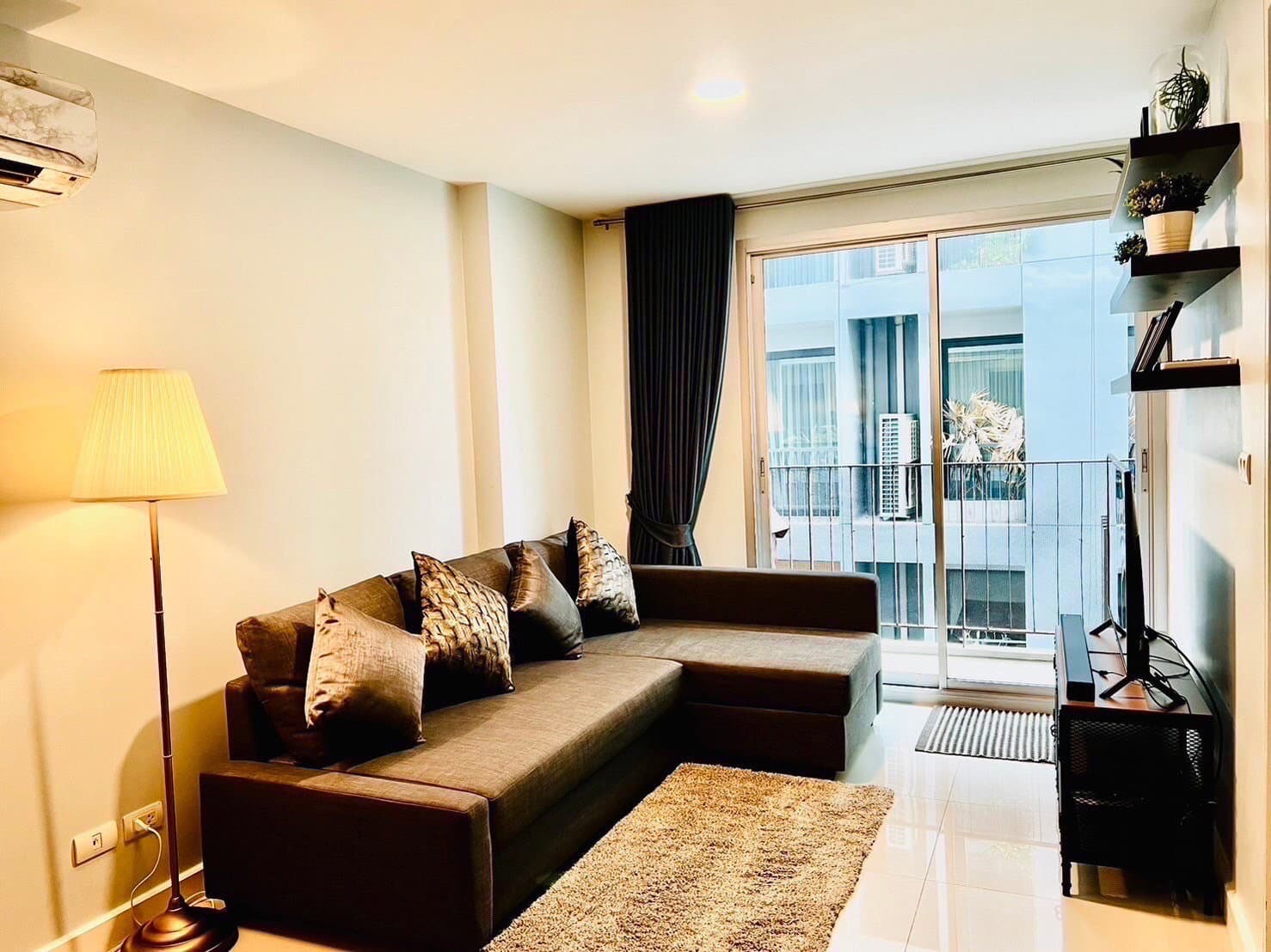 (G069) The Clover - image 4