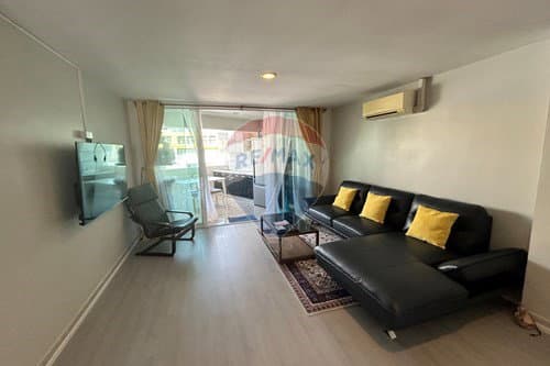 [920081021-77] Patong Beach, walking distance to shops and restaurant,cheap - image 3