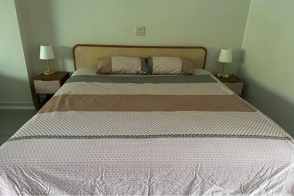 [920081021-77] Patong Beach, walking distance to shops and restaurant,cheap - image 5