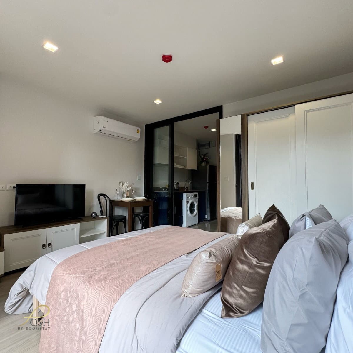 The Base Central by Sansiri A new resort-style condominium in the heart of Phuket, located in the Rising Star area, just behind Central Floresta. - image 4