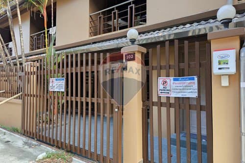 [920081001-1229] "Find Paradise: Golden Palms Condo in Patong" - image 5