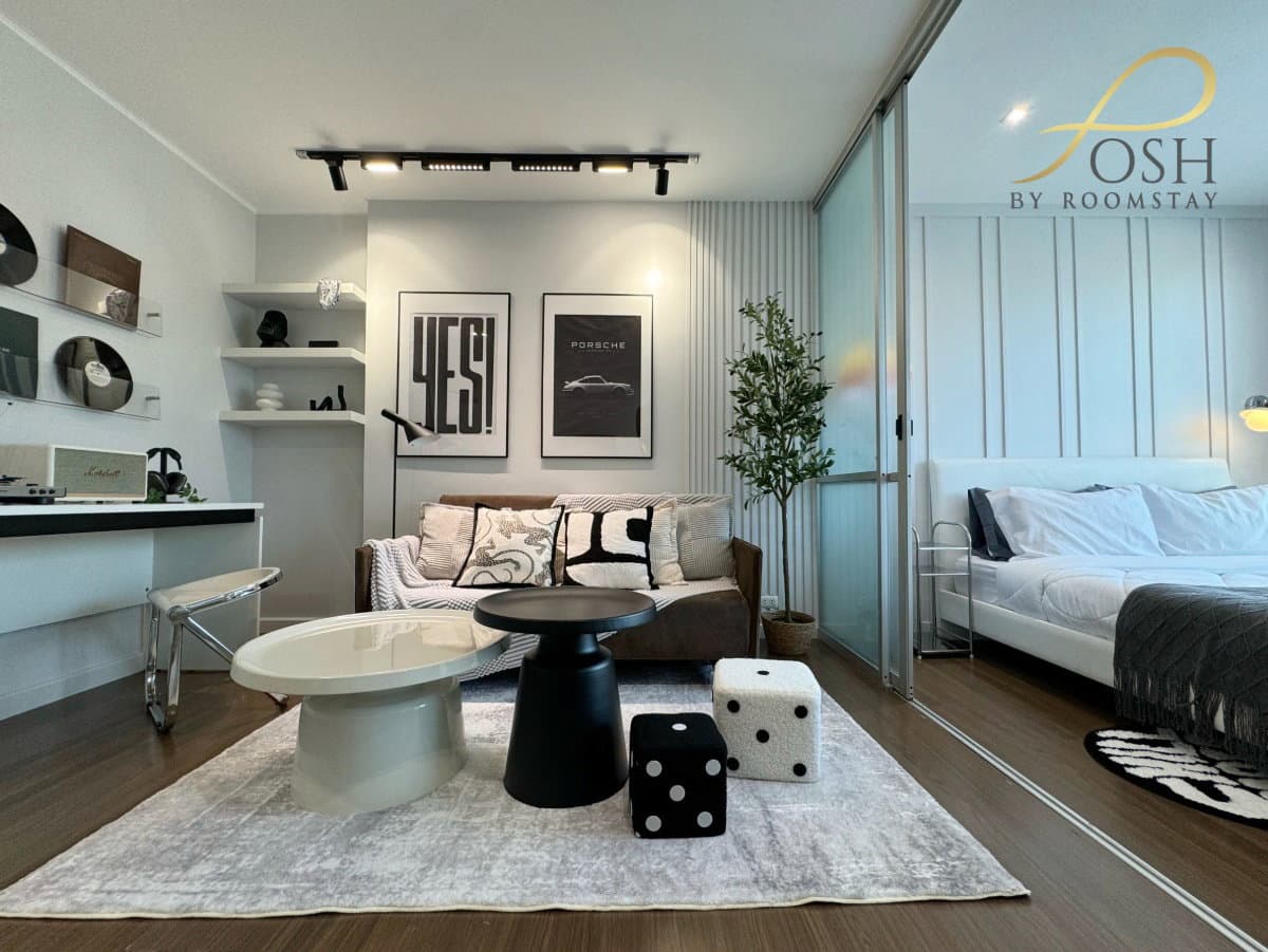 dCondo Creek, newly renovated Mid-Century style - image 2