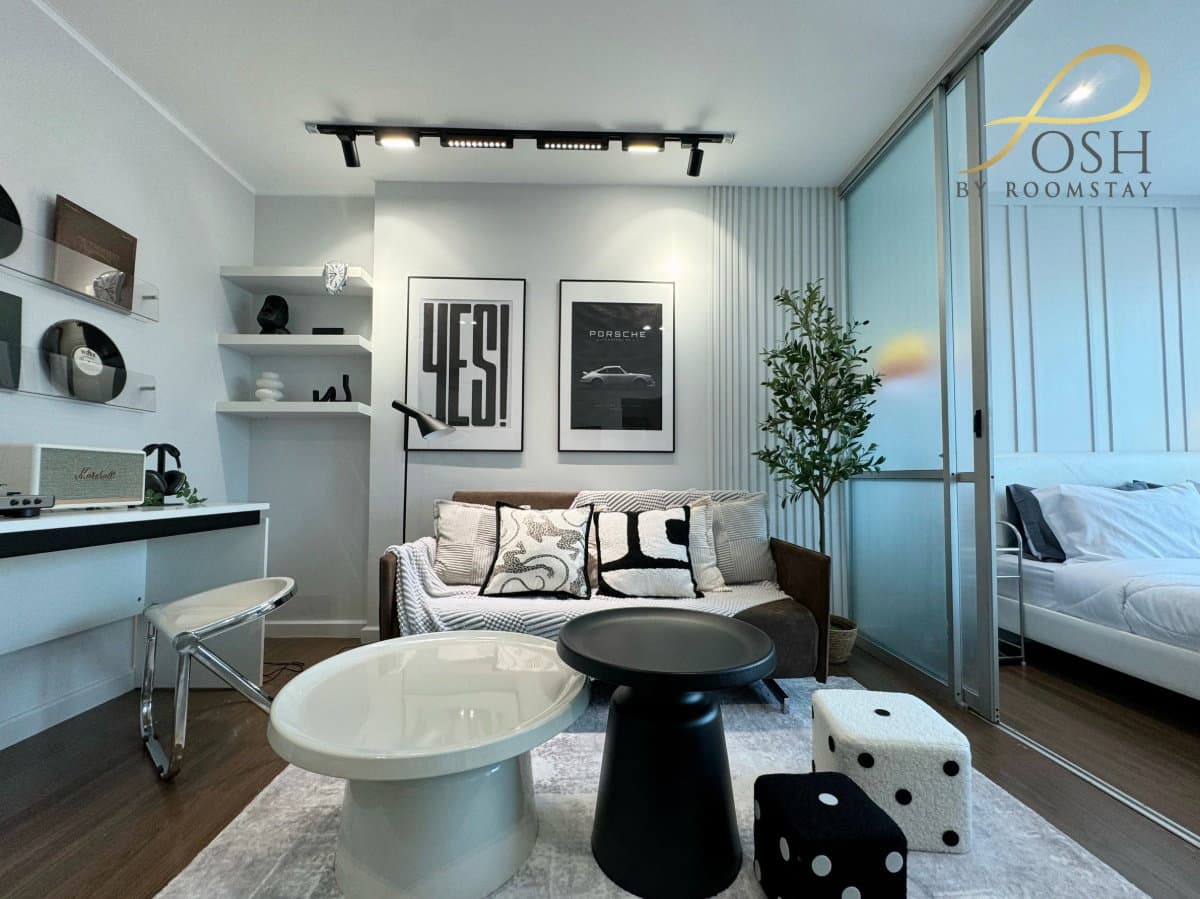 dCondo Creek, newly renovated Mid-Century style - image 4