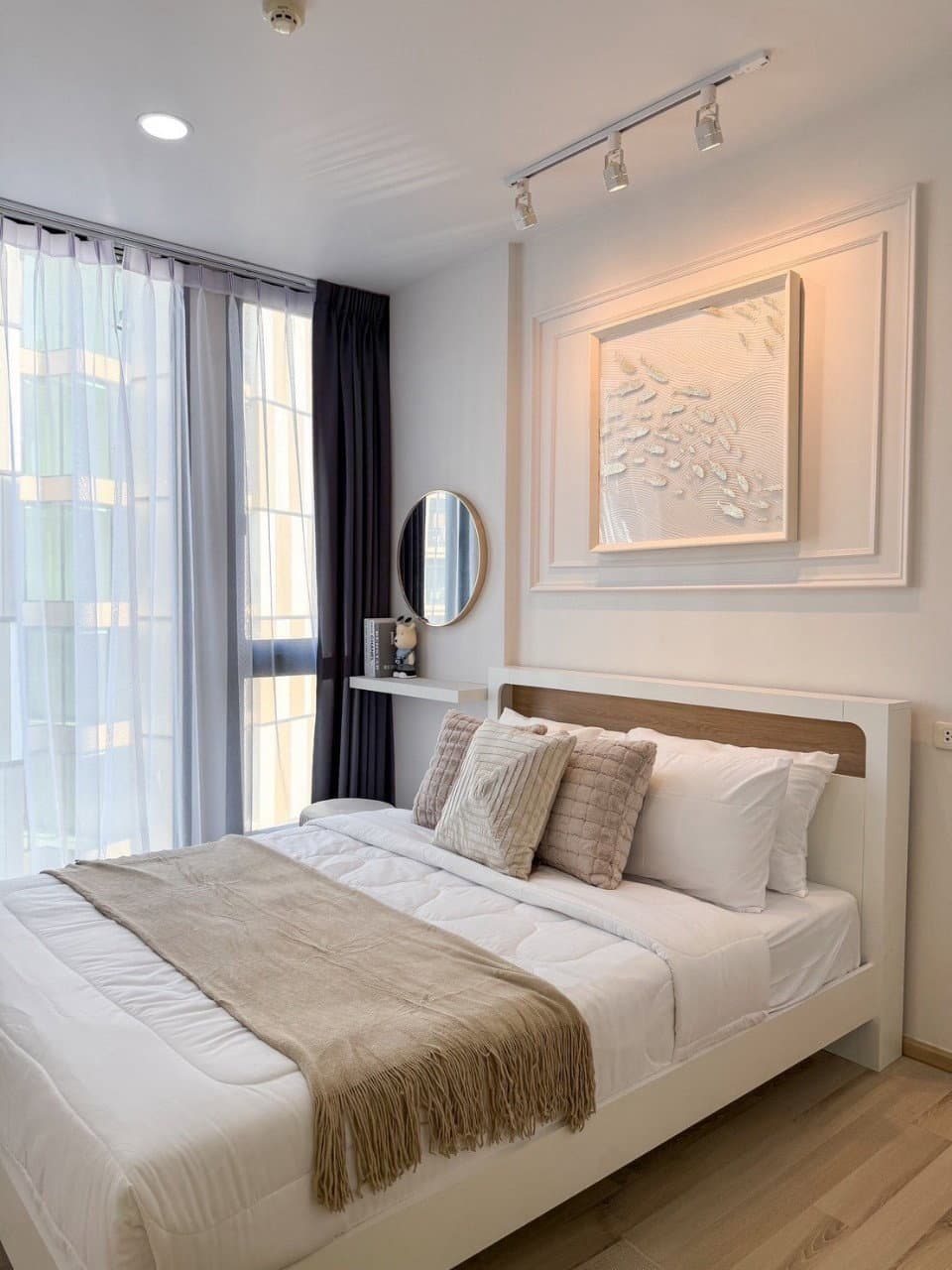 The Base Uptown For Sell WR-03036 - image 4