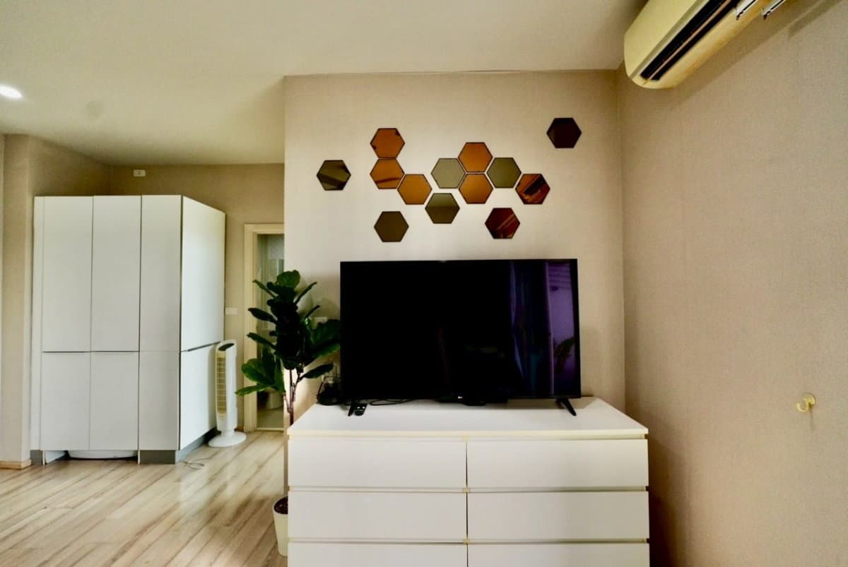 The Base Downtown For Sell WR-03096 - image 2