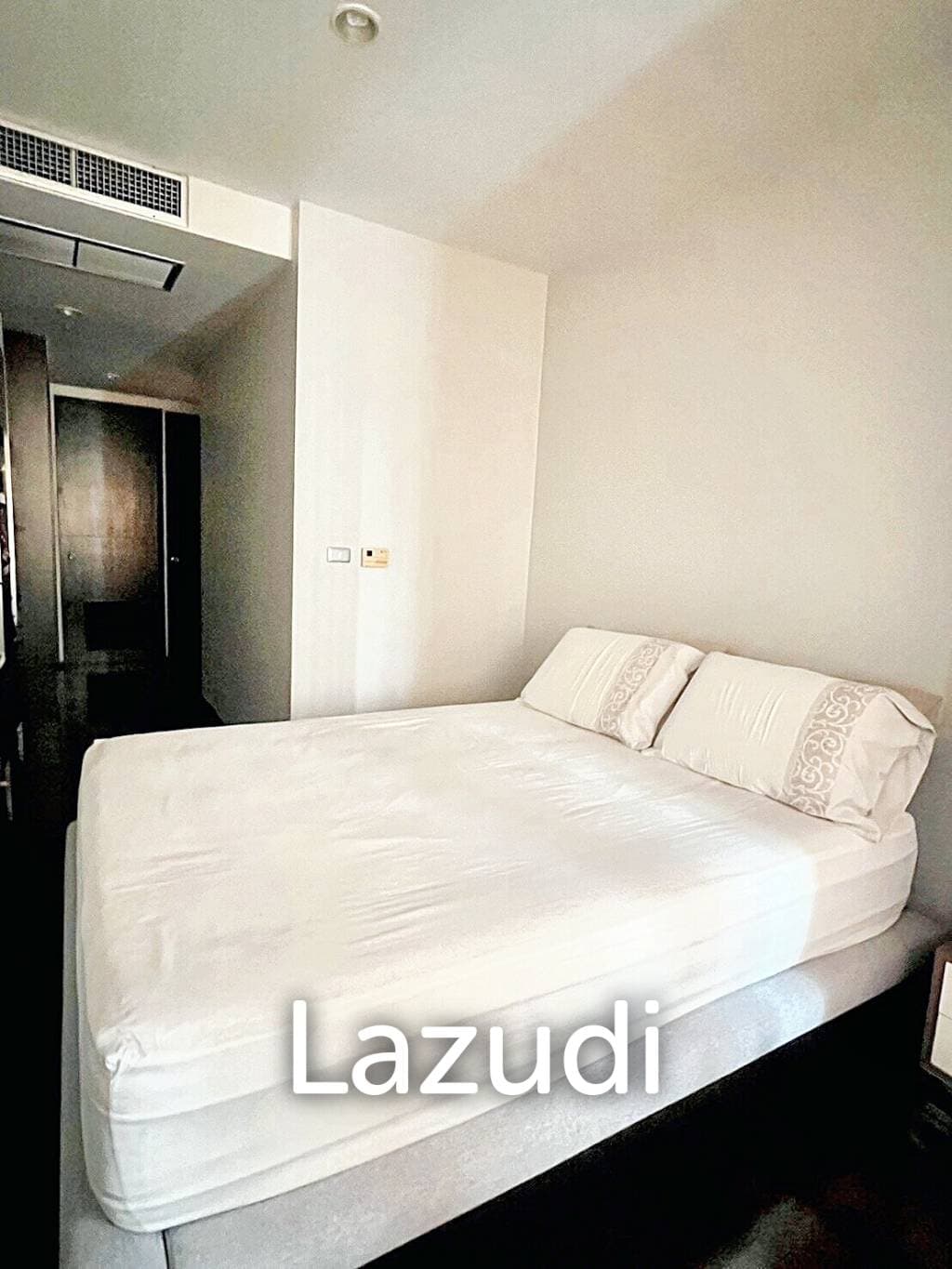 3 Bed 3 Bath 140 SQ.M The Height condominium - image 4