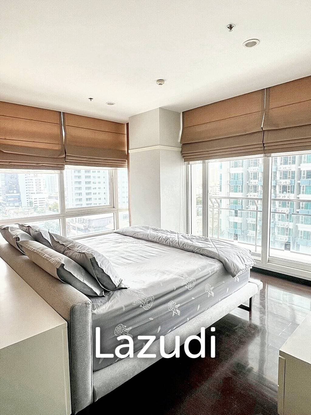 3 Bed 3 Bath 140 SQ.M The Height condominium - image 3