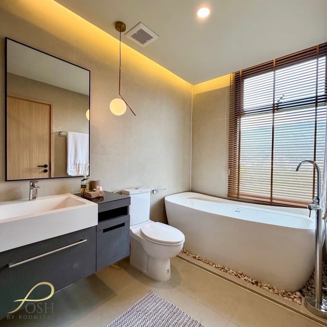 Newly Renovated Modern Luxury Condo, Ready to Move In  Prime location in the heart of Patong  Located in The Deck Patong by Sansiri - image 3