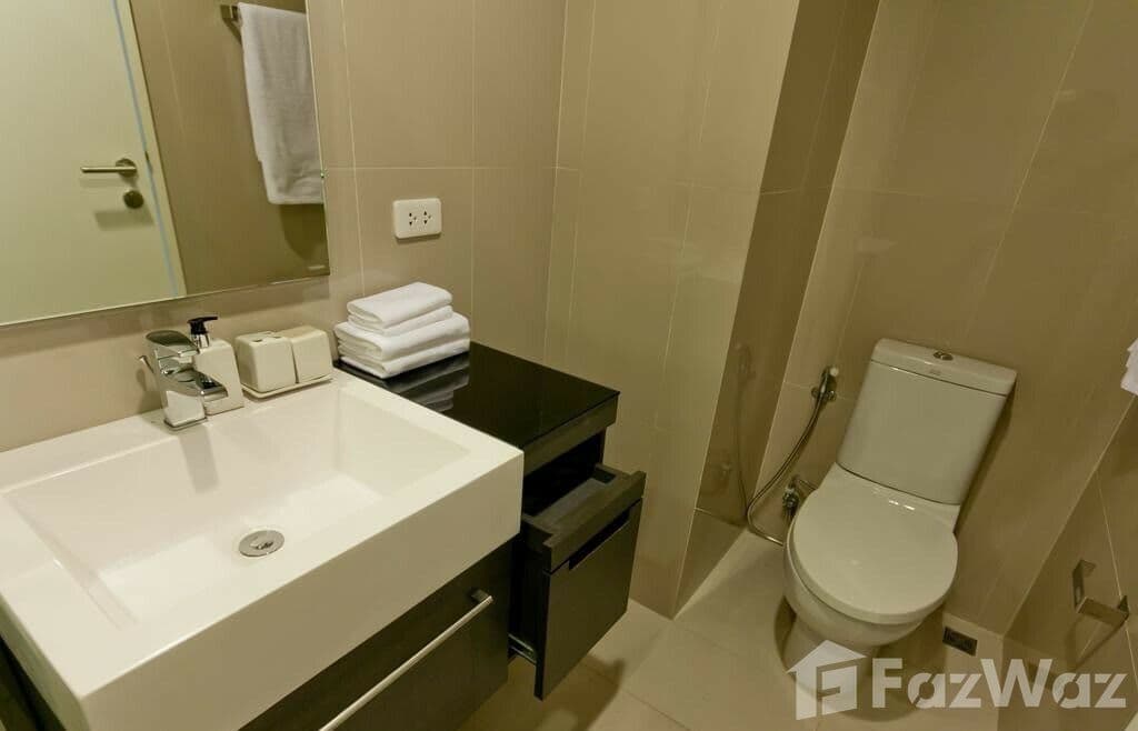 Studio Condo for sale at The Deck Patong  666454 - image 6