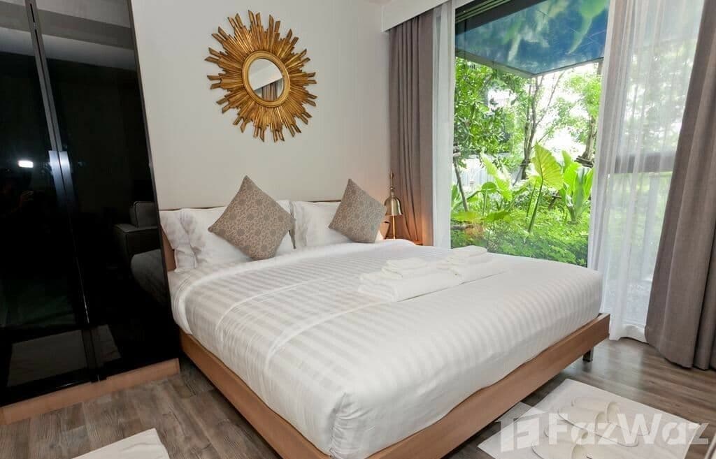 Studio Condo for sale at The Deck Patong  666454
