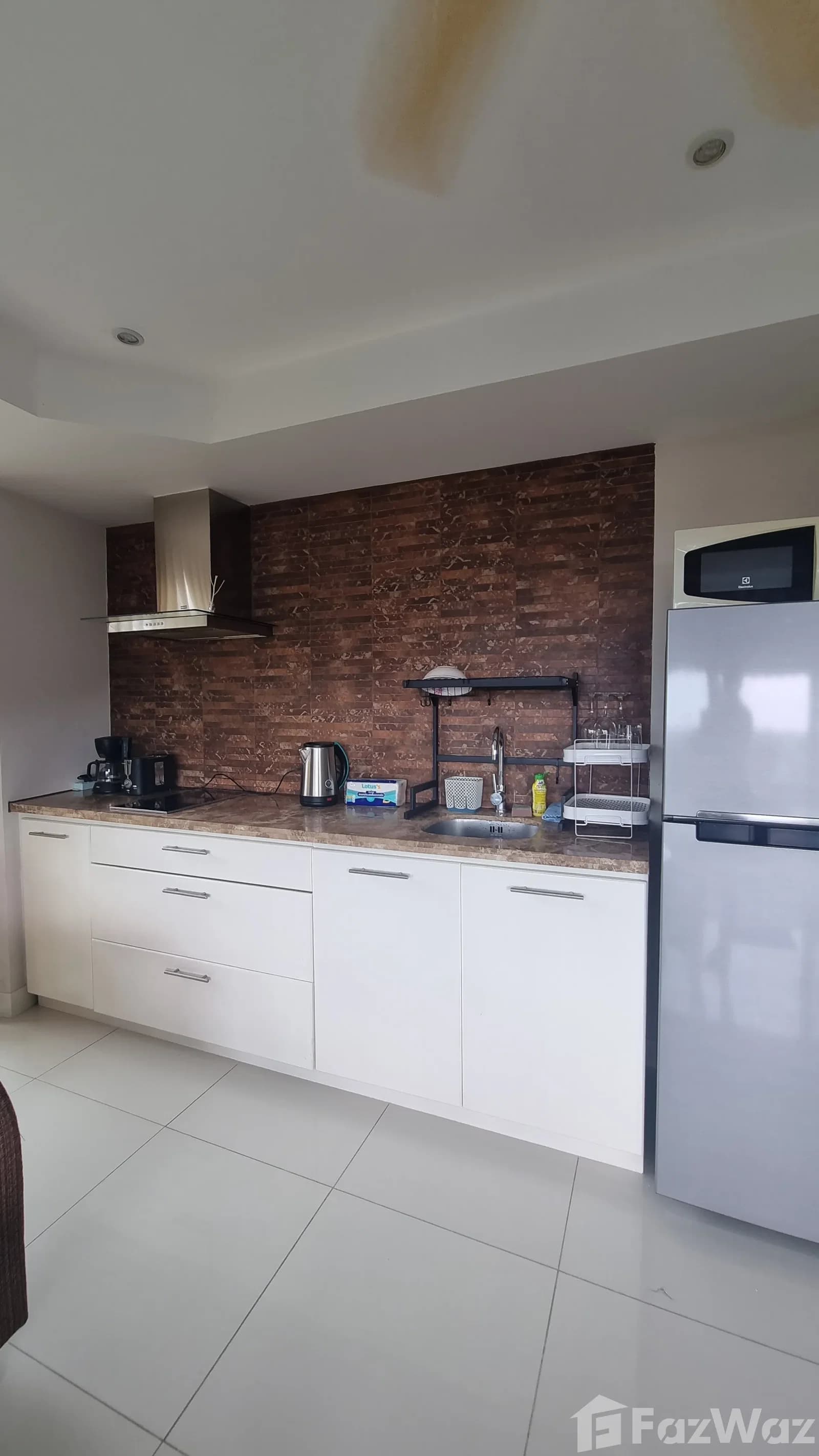 Seaview and Buddha hill view apartment 5368737 - image 5