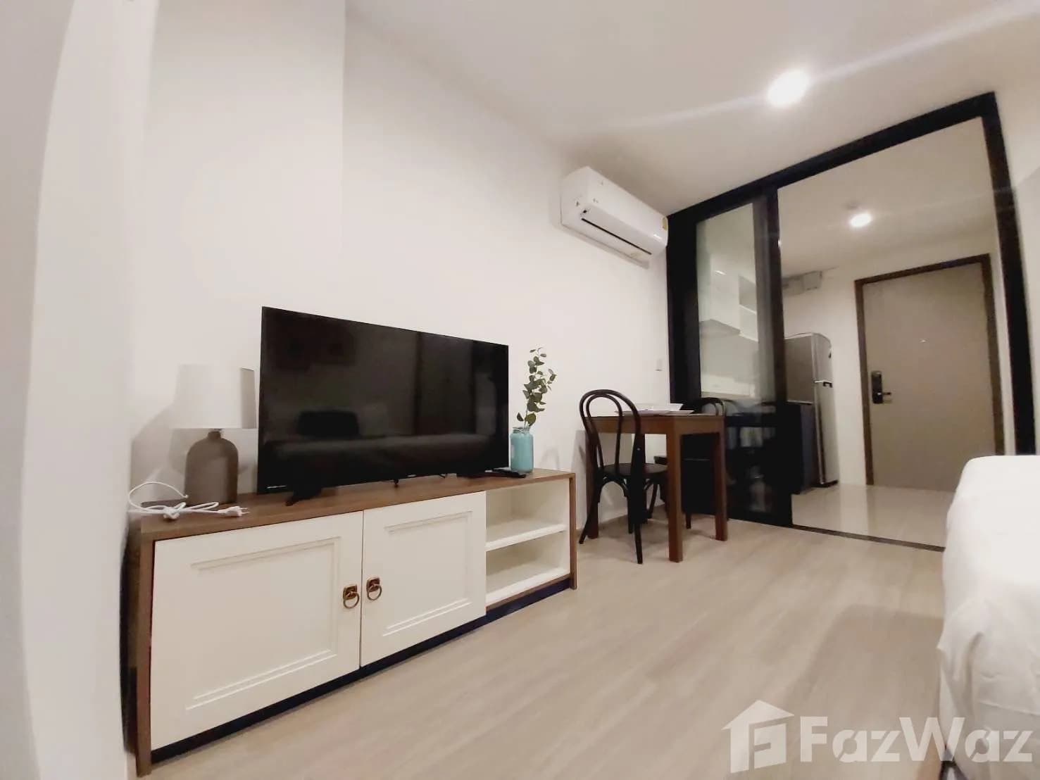 The base Central For Rent 5339958