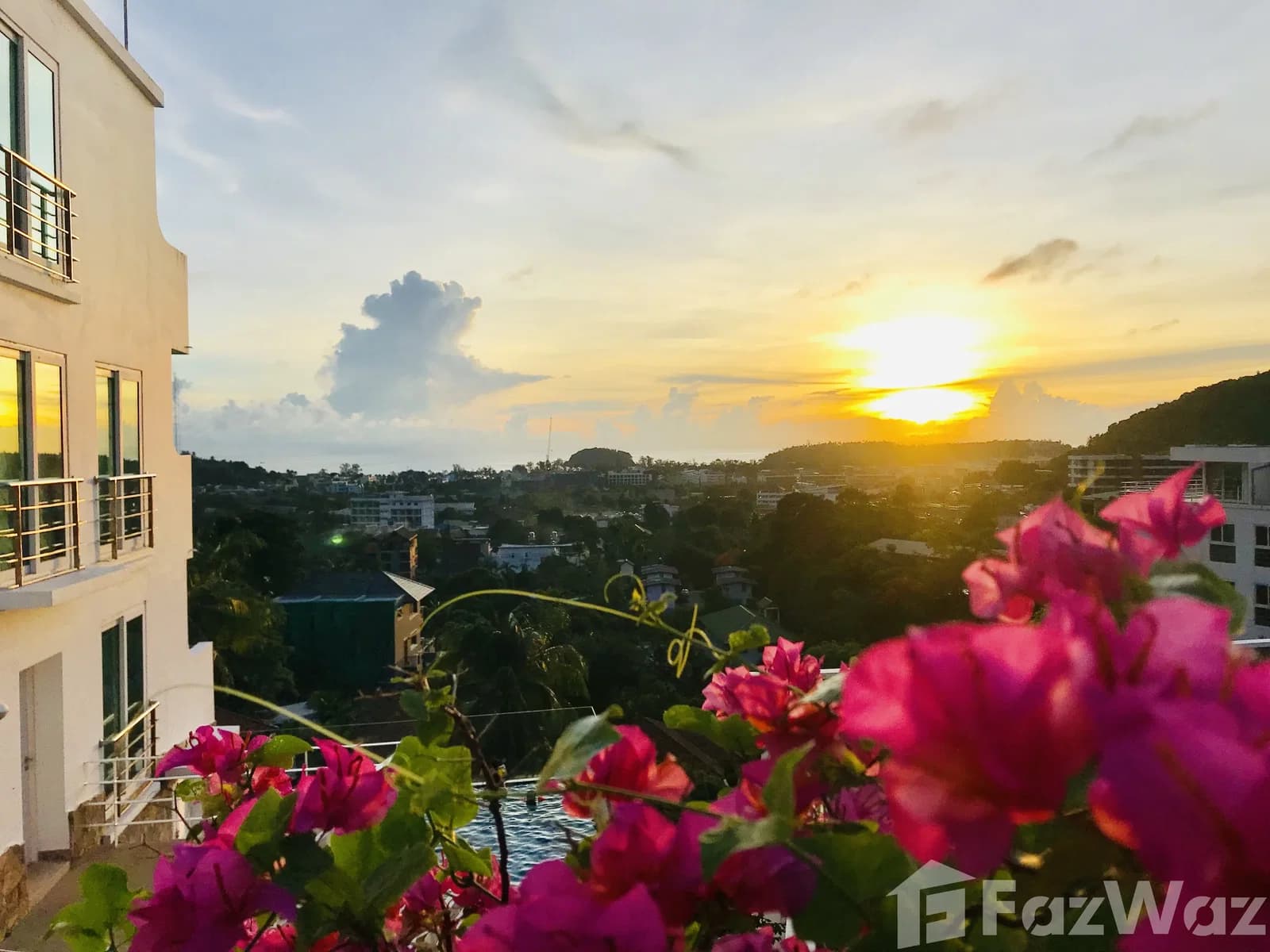 Pink Marble floor,Best spot for sunset ,close to restaurant 658548 - image 3