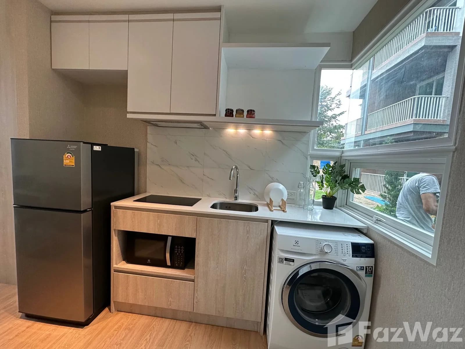 Unique Beachfront Seaview Studio Unit Condo For Sale 5342196 - image 5