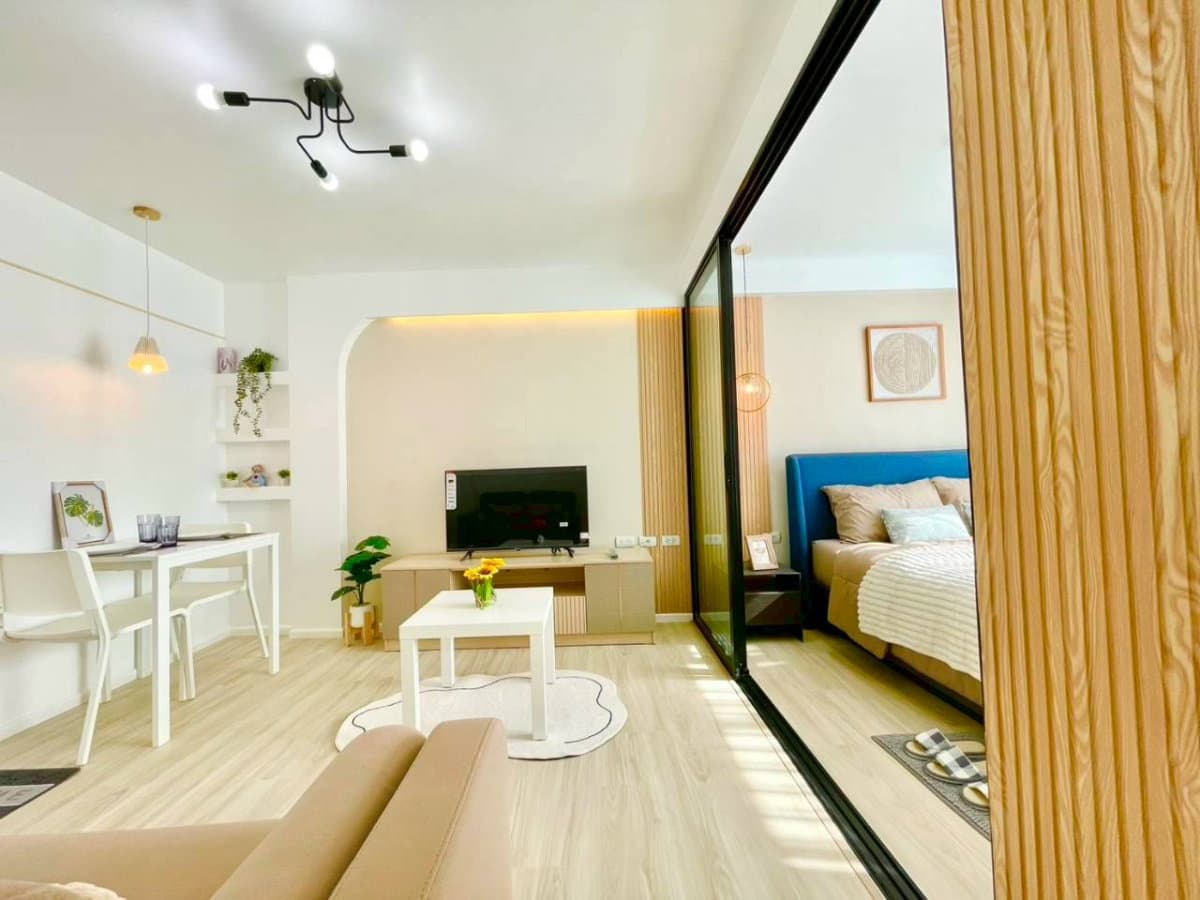 Centrio Condominium For Sell WR-03868 - image 4