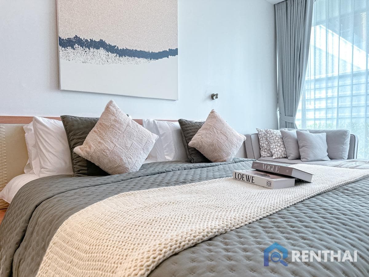 Stylish Siamese BangTao 2-bed Condo in Phuket with Luxury Amenities - image 6