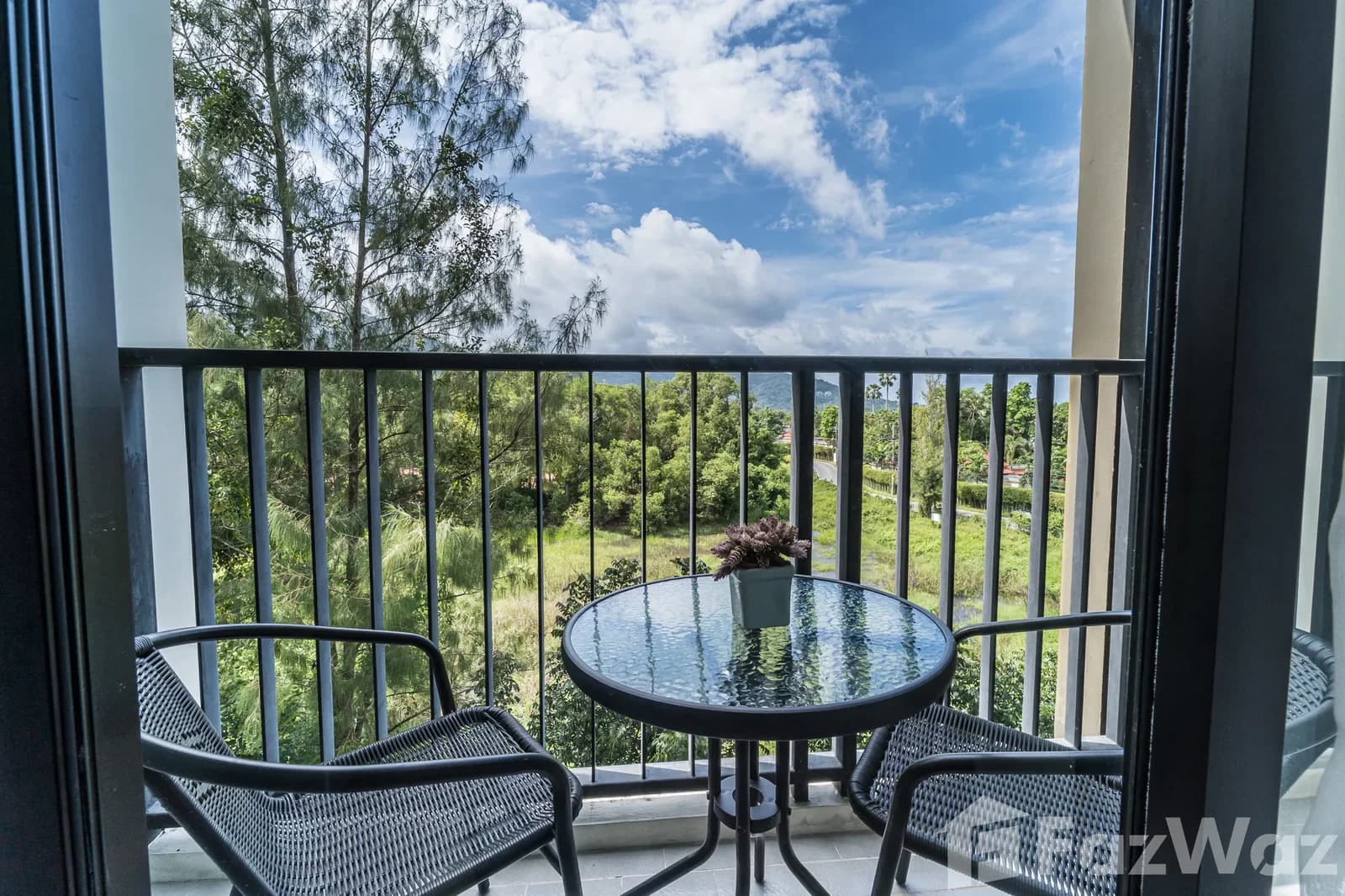 Modern 1-Bedroom Condo for sale at Zcape X2 5873683 - image 2