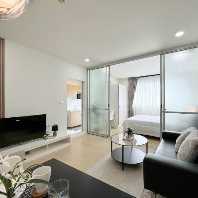 dCondo Kathu by Sansiri Newly renovated condo in a cozy–minimal style Near Kathu Intersection, opposite the Municipality Office - image 3