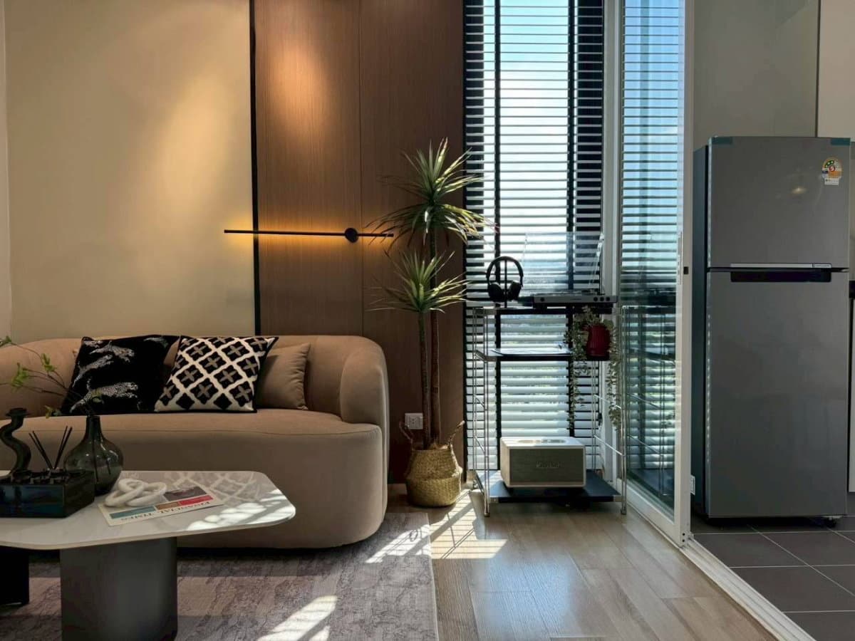 The Base Uptown For Sell WR-04097 - image 2