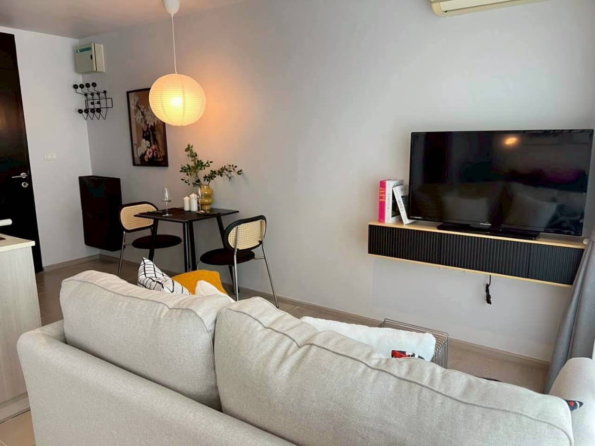 Centrio Condominium For Sell WR-04131 - image 2