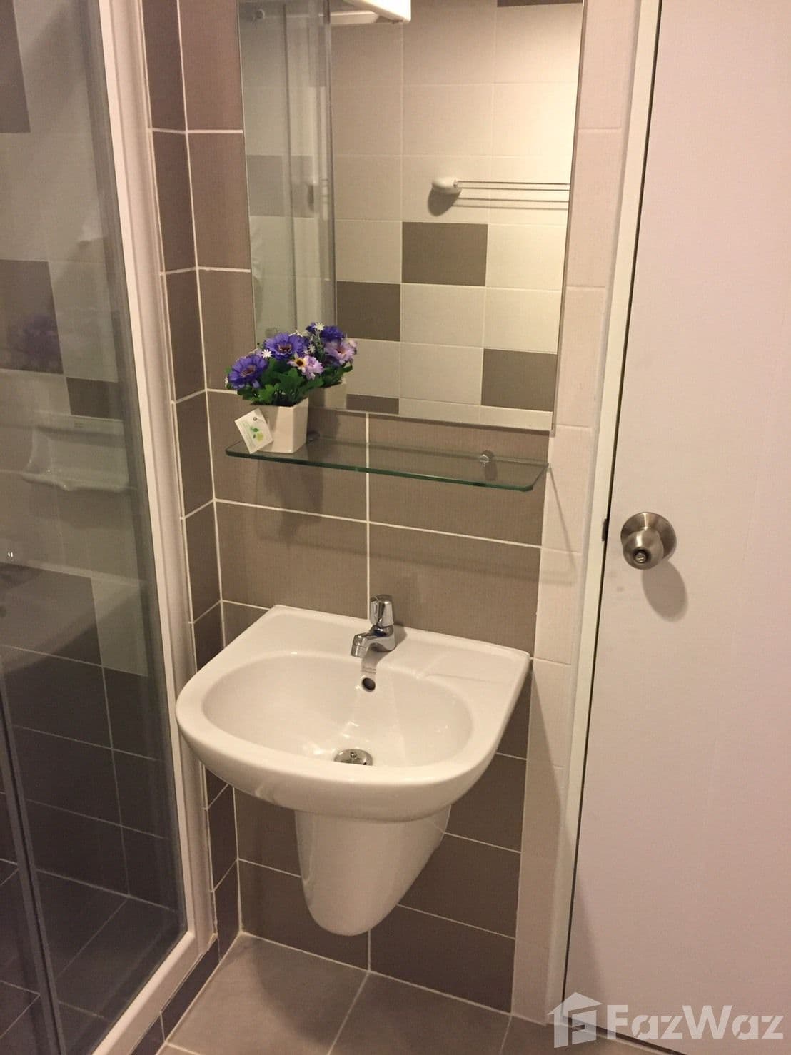 Urban Living at its Finest in ZCAPE III: Hurry to Inquire Now! 1053610 - image 8