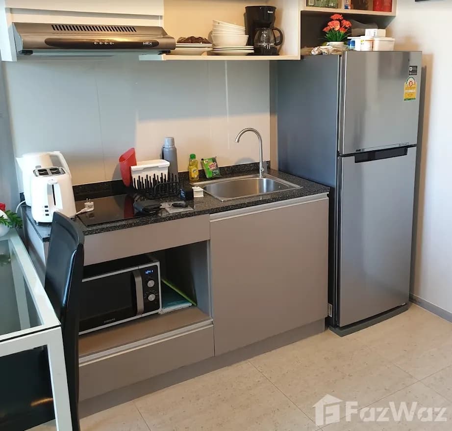 1 Bedroom Condo for sale at 6th Avenue Surin  1831964 - image 2