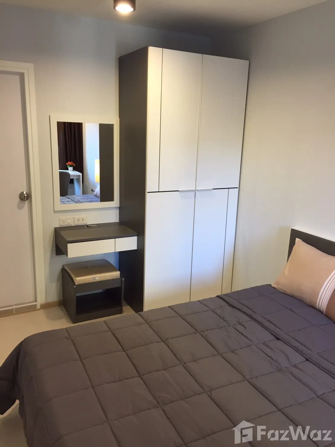 Urban Living at its Finest in ZCAPE III: Hurry to Inquire Now! 1053610 - image 5