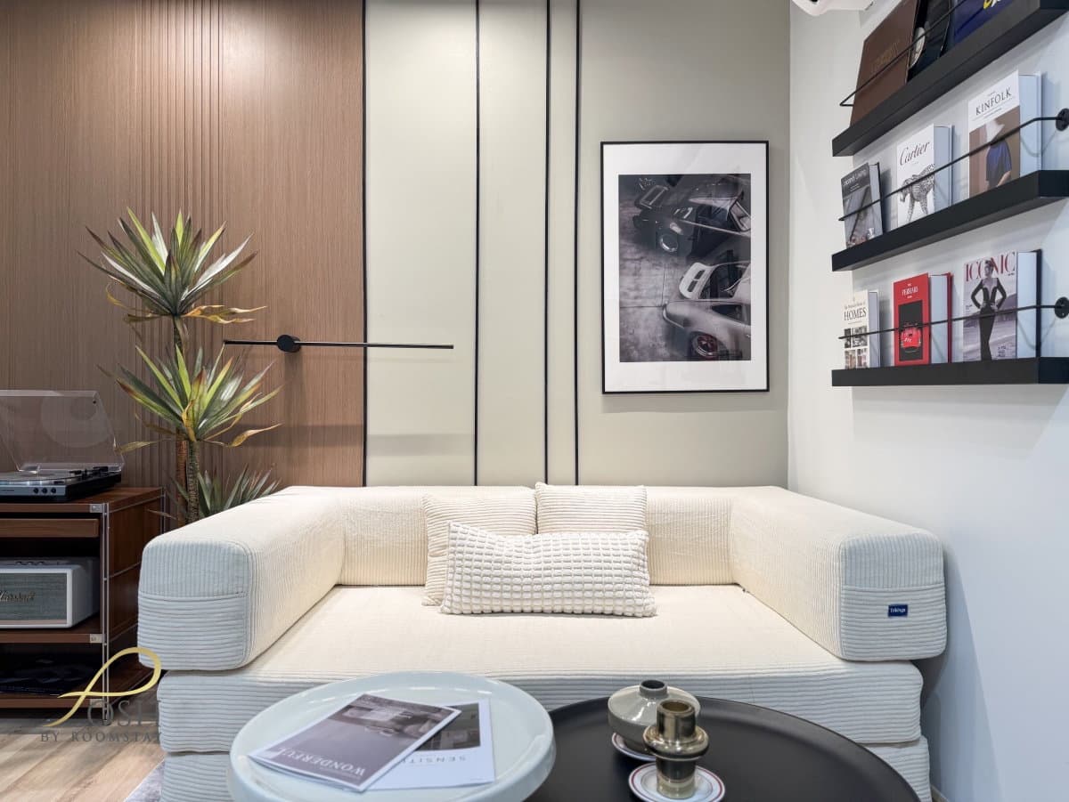 The Base Height, newly renovated in a Modern with Wood Accents style, located in Phuket Town near Bangkok Hospital. - image 7