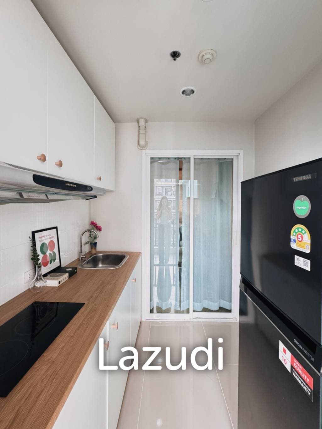 Renovated 1 Bedroom 32 SQ.M The View Condo For Sale - image 7