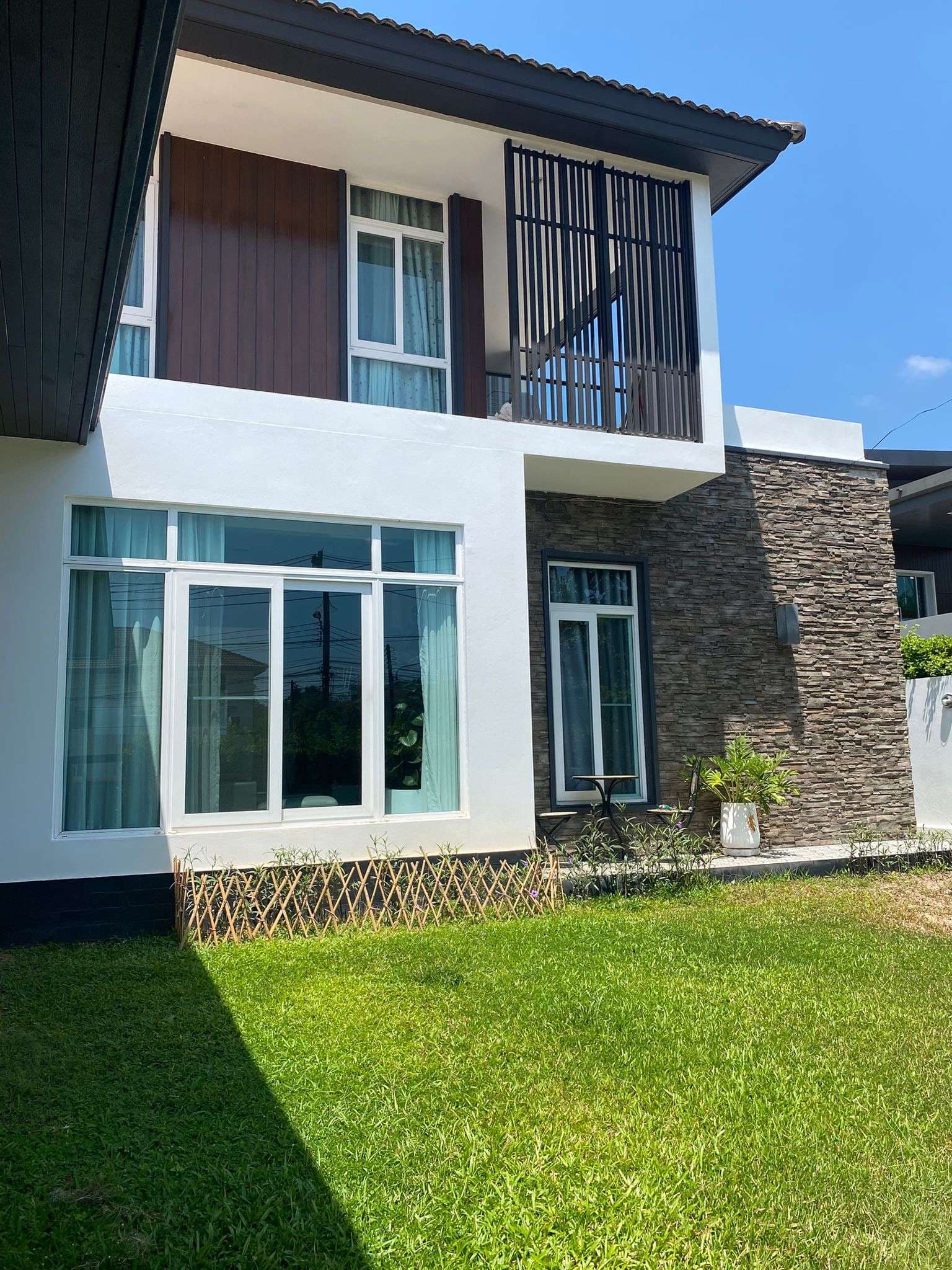 Exquisite 4+1 Bedroom Modern Villa Province in Phuket - image 2