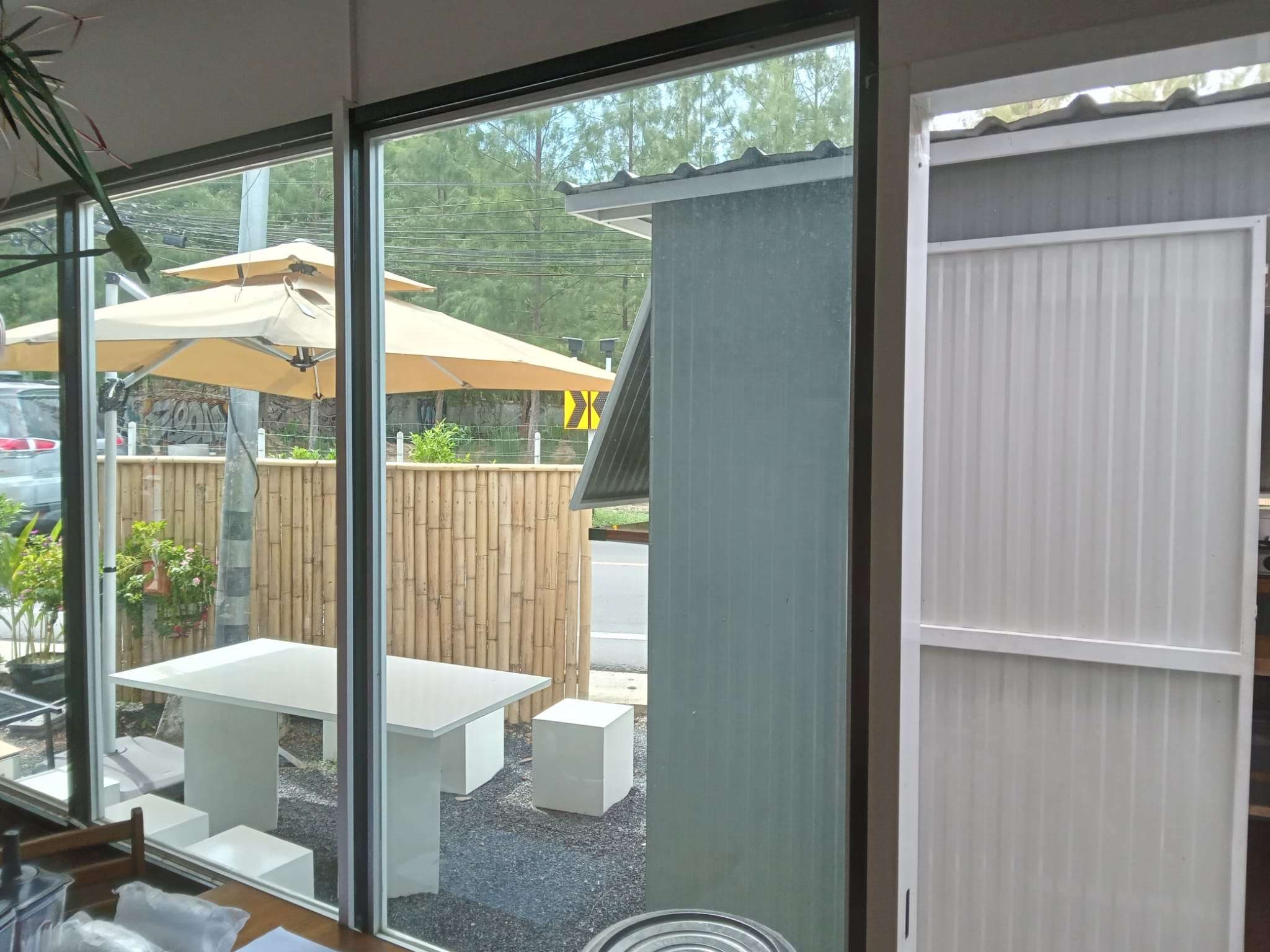 Bar, Restaurant, Snack bar - image 2