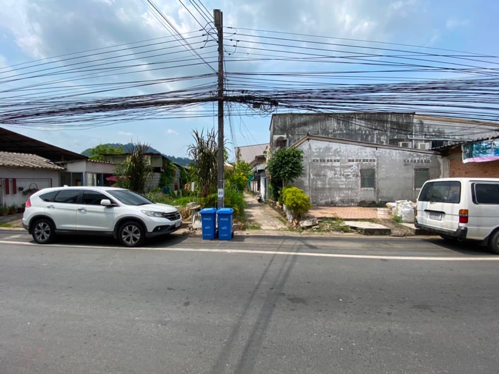 Vacant land only in title deeds, total area' ;s approximately 110 sqm (22 m x 5 m), Surin Road, Soi 2, Talat Yai Subdistrict, Mueang Phuket District. - image 4