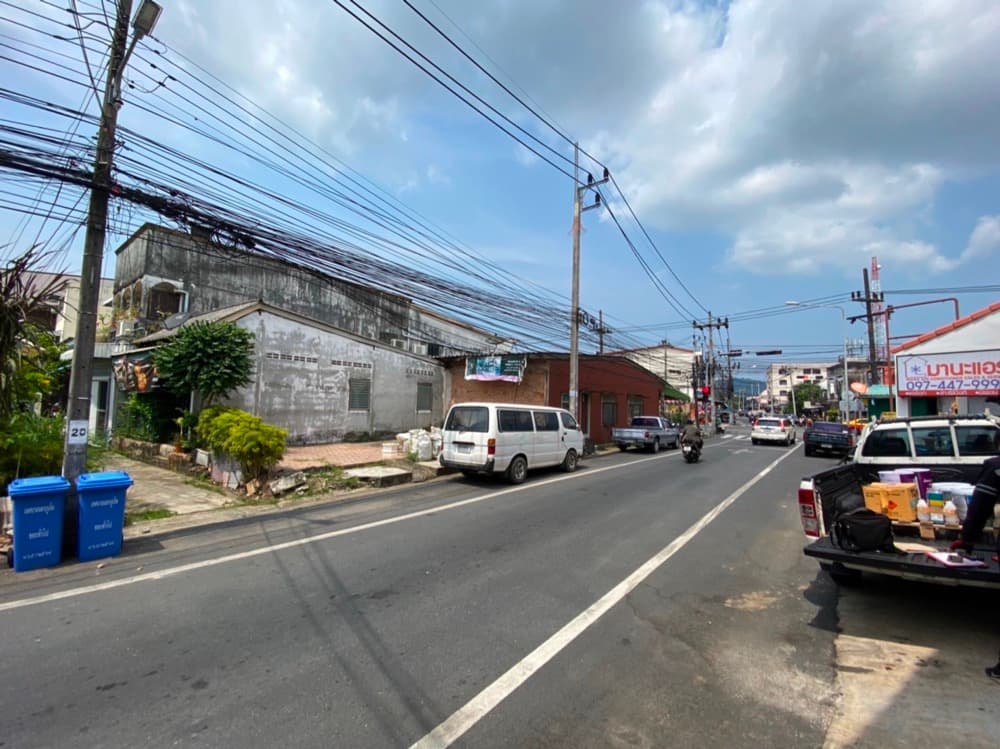 Vacant land only in title deeds, total area' ;s approximately 110 sqm (22 m x 5 m), Surin Road, Soi 2, Talat Yai Subdistrict, Mueang Phuket District. - image 2