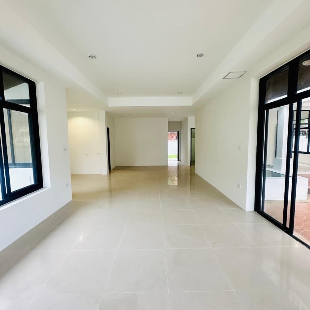 ++Urgent sale, new house in Phuket, great location, Chalong +++ - image 4