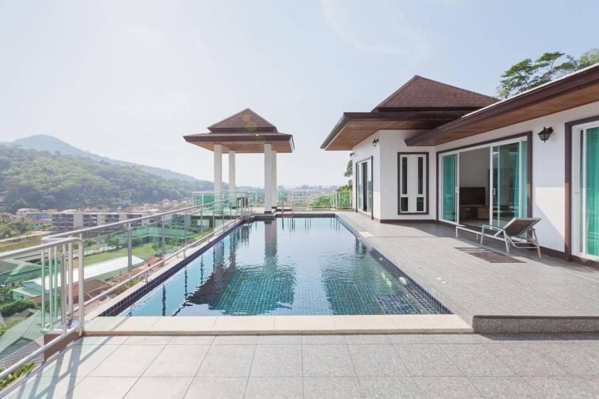 Pool villa seaview in kamala beach 🏖️ • 5 Bedroom • 5 Bathroom Land Size 152.9 SQW ( 611.6 SQM) Usage areamore than 400 SQM. Can seen and negoiate.💰Selling the price 32,000,000 THB. Negotiate If you have more budget i have option for plot of land at the - image 2