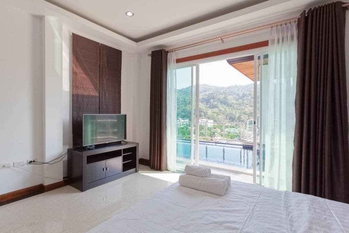 Pool villa seaview in kamala beach 🏖️ • 5 Bedroom • 5 Bathroom Land Size 152.9 SQW ( 611.6 SQM) Usage areamore than 400 SQM. Can seen and negoiate.💰Selling the price 32,000,000 THB. Negotiate If you have more budget i have option for plot of land at the - image 6