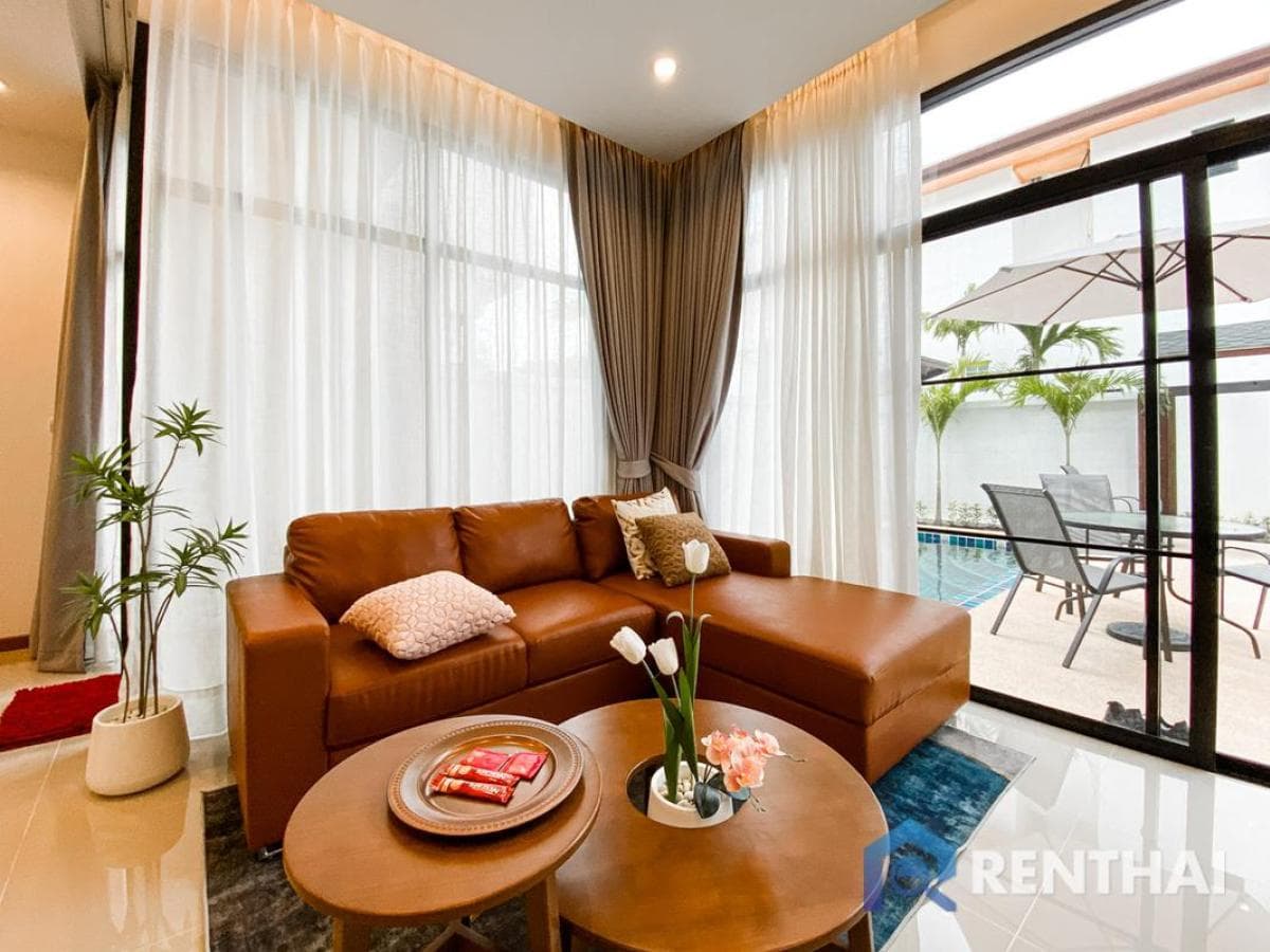 Splendid 3bed Villa in Phuket, Goldena Twin with Exclusive Facilities - image 3