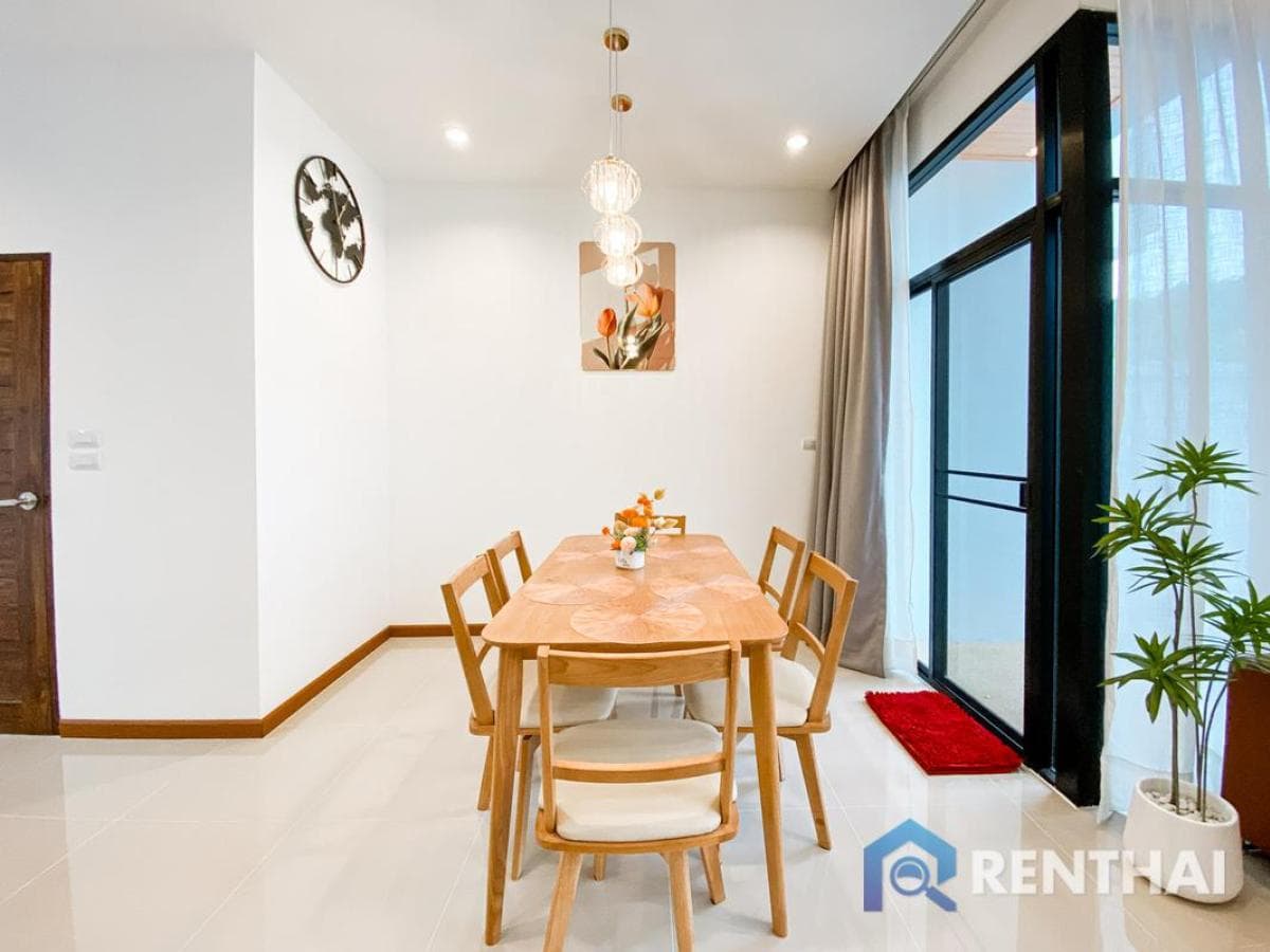 Splendid 3bed Villa in Phuket, Goldena Twin with Exclusive Facilities - image 8