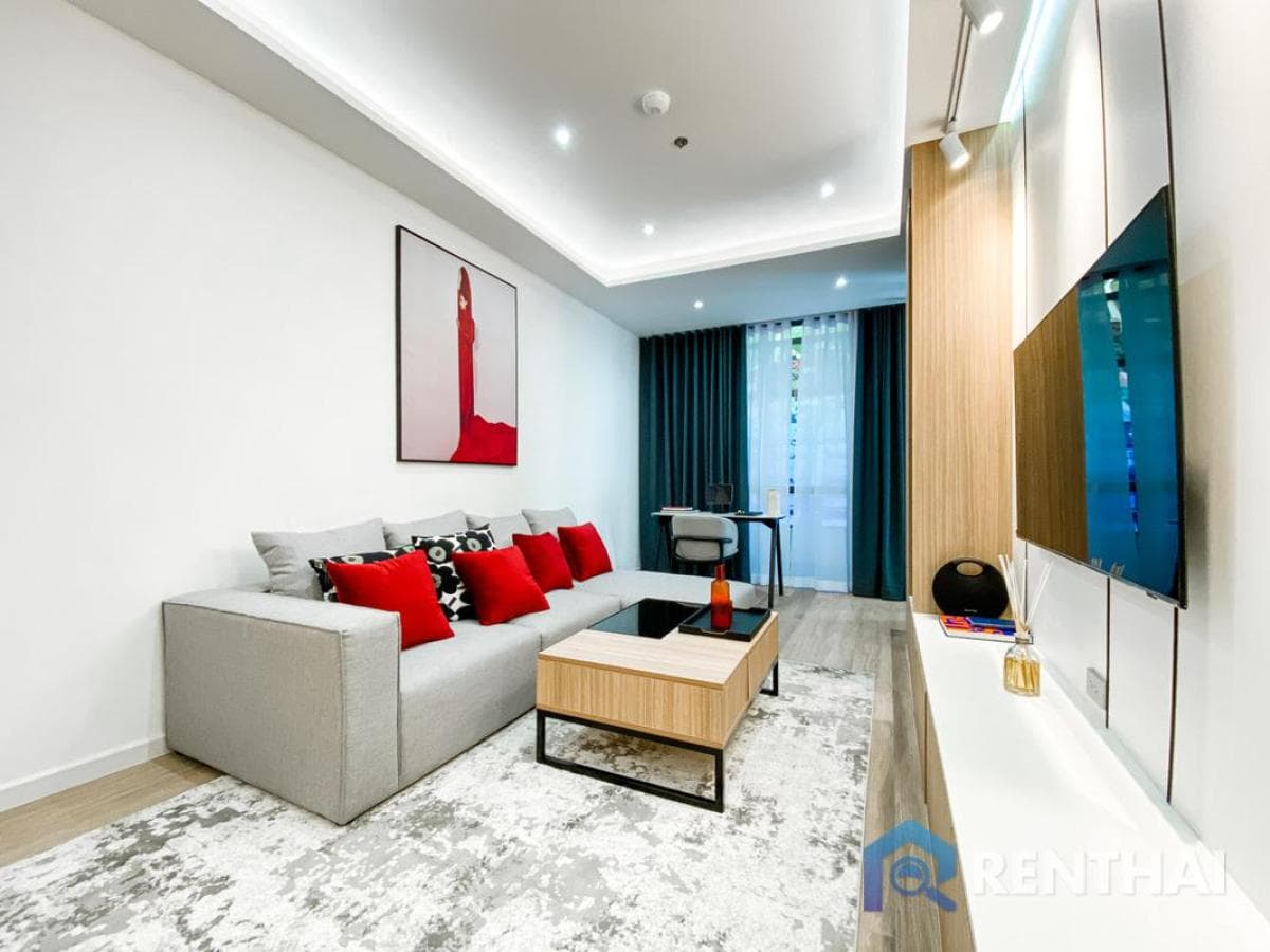 Luxury 1bed Sirius Condominium in Phuket, Terrace & Gym