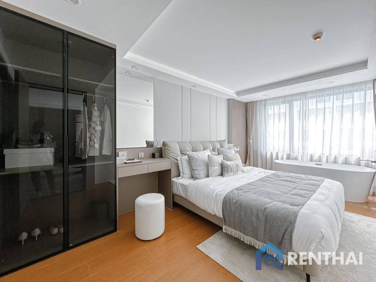 Capri Residence Bang Tao: 2bed Condo, Private Pool, Furnished